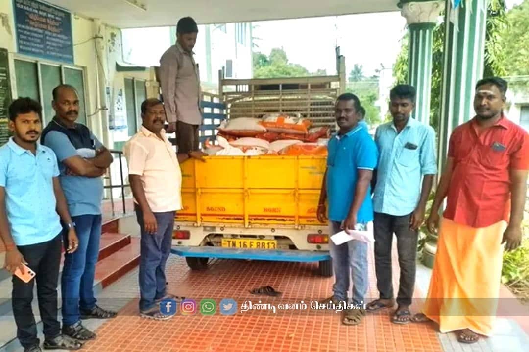 மரக்காணத்திலிருந்து செல்லும் மிக்ஜாம் நிவாரண பொருட்கள் relief items from tree stumps for people of chennai