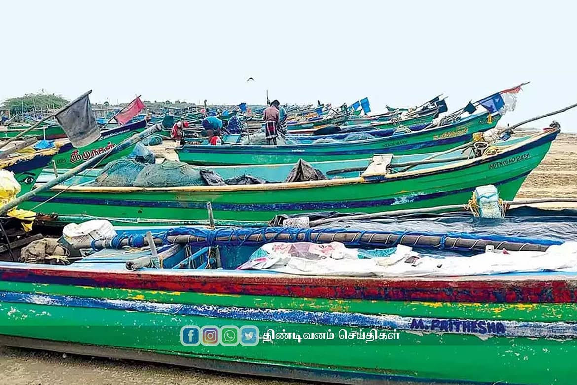 fisherman-not-going-sea-for-fishing-at-marakkanam